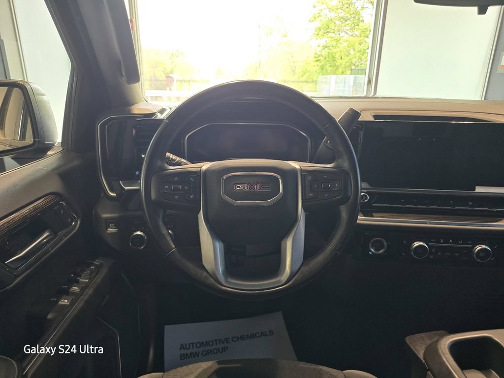 Used 2022 GMC Sierra 1500 Elevation AWD/4WD image 15