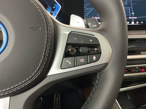 New 2026 BMW X5 xDrive50e w/ M Sport Package image 17