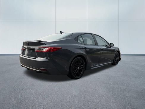 Used 2025 Toyota Camry SE w/ Multimedia Upgrade Package FWD image 5