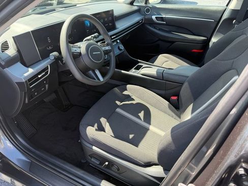 Used 2024 Hyundai Sonata SEL FWD image 11