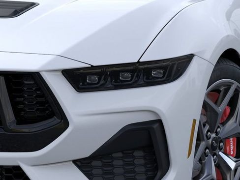 New 2026 Ford Mustang GT Premium w/ GT Performance Package RWD image 18