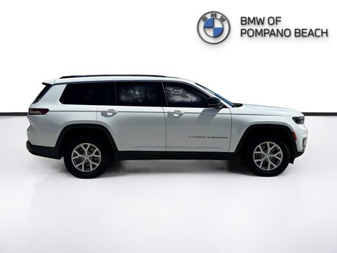 Used 2022 Jeep Grand Cherokee L Limited RWD image 8