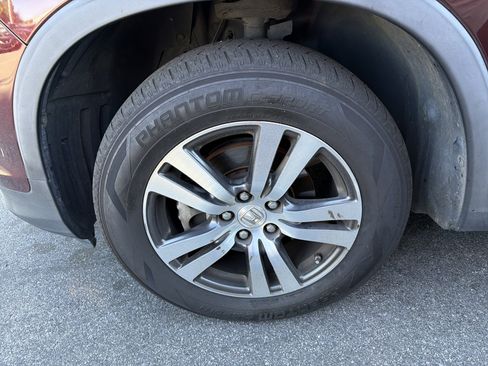Used 2017 Honda Pilot EX-L image 7