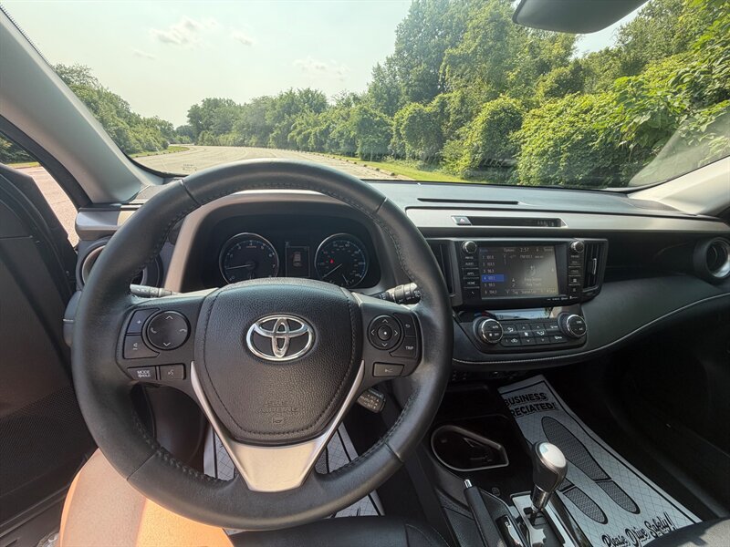 Used 2017 Toyota RAV4 Limited w/ Carpet Mat Package AWD/4WD image 12