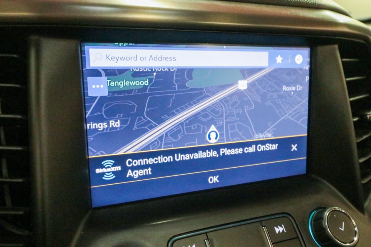 Used 2023 GMC Acadia AT4 w/ Technology Package AWD/4WD image 21