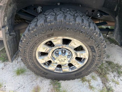 Certified 2024 Ford F250 King Ranch w/ Chrome Package AWD/4WD image 15