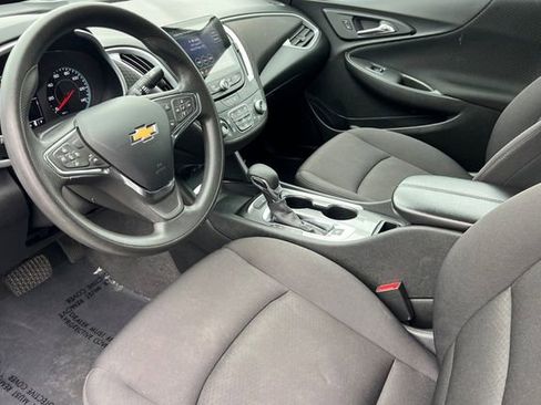 Used 2023 Chevrolet Malibu LT FWD image 13