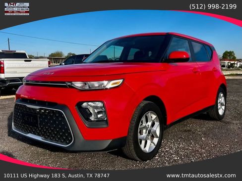 Used 2022 Kia Soul LX w/ Technology Package FWD image 1