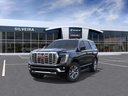 New 2026 GMC Yukon Denali w/ Sun & Power Step Package AWD/4WD image 8