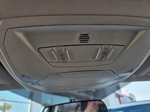 Used 2018 Ford Escape SEL image 24