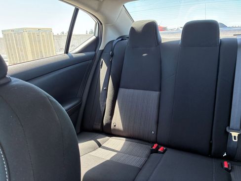 Used 2025 Nissan Sentra SV FWD image 37