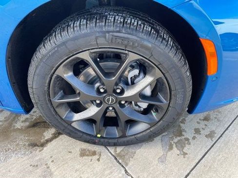 New 2026 Chrysler Pacifica Select w/ S Appearance Package image 10