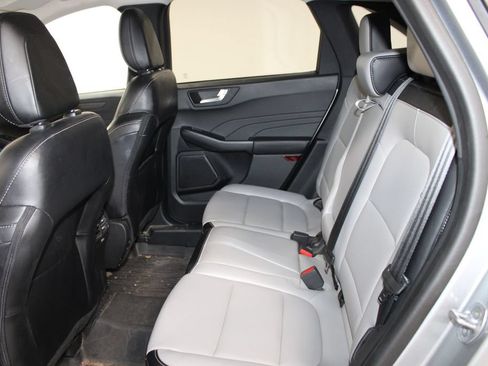 Used 2023 Ford Escape Platinum AWD/4WD image 19