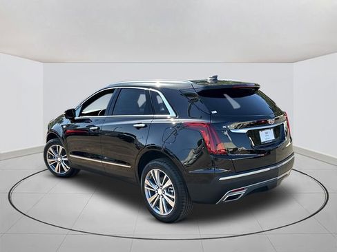 New 2026 Cadillac XT5 Premium Luxury image 3