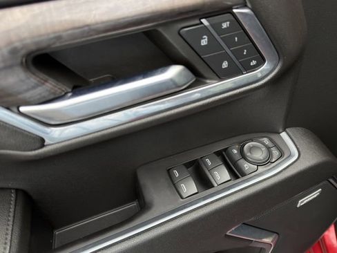 Certified 2023 Chevrolet Silverado 1500 LTZ image 25