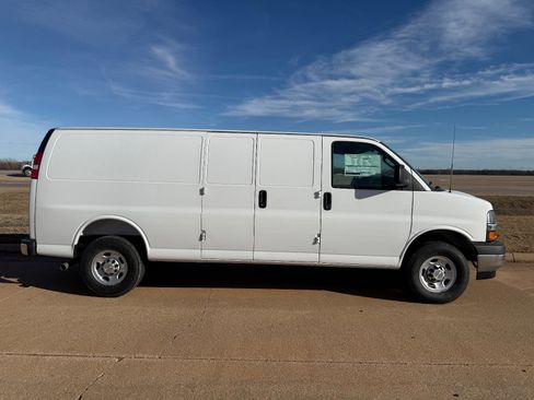 New 2025 Chevrolet Express 3500 Extended w/ Driver Convenience Package RWD image 2