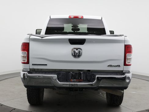 Used 2024 RAM 2500 Big Horn w/ Off Road Package AWD/4WD image 11