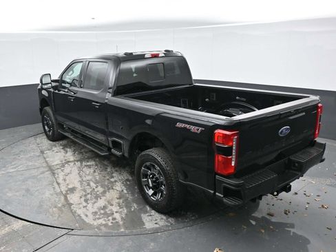 Used 2024 Ford F250 Lariat w/ Sport Appearance Package image 9