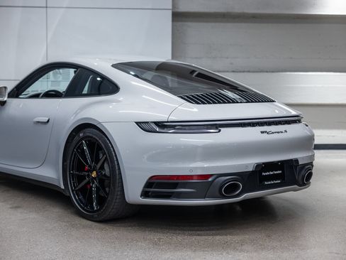 Certified 2022 Porsche 911 Carrera S RWD image 27