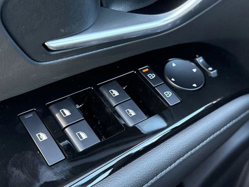 New 2026 Hyundai Tucson Limited image 16