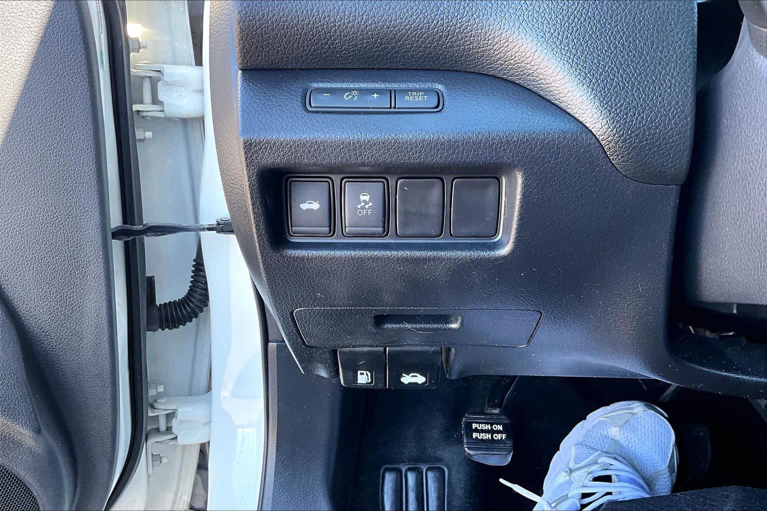 Used 2017 Nissan Altima 2.5 SV FWD image 32