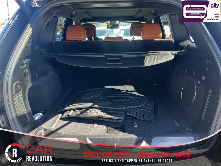 Used 2014 Jeep Grand Cherokee SRT AWD/4WD image 39