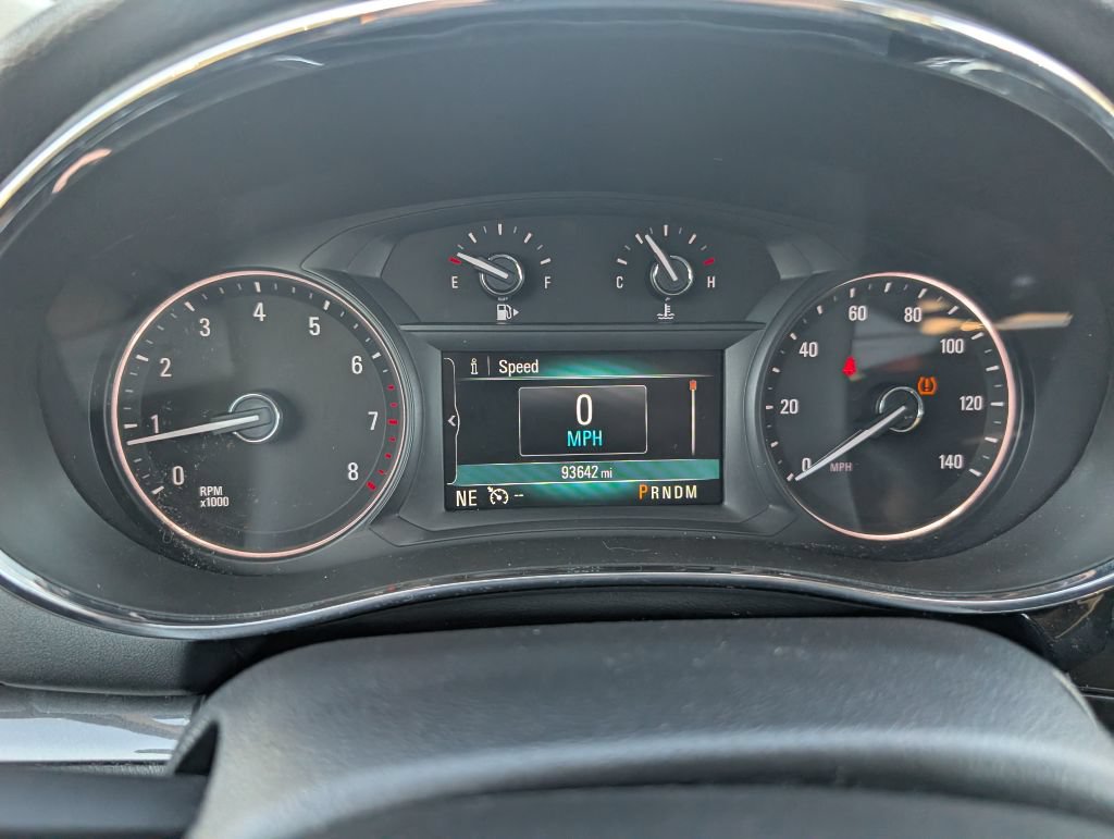 Used 2018 Buick Encore Essence FWD image 16