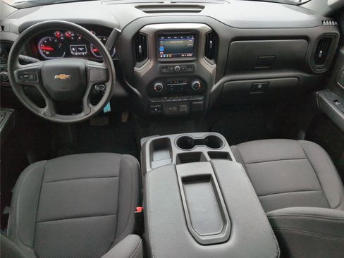 Used 2023 Chevrolet Silverado 2500 Custom w/ Custom Value Package image 28