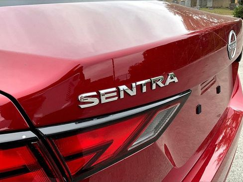 Used 2024 Nissan Sentra SV image 8