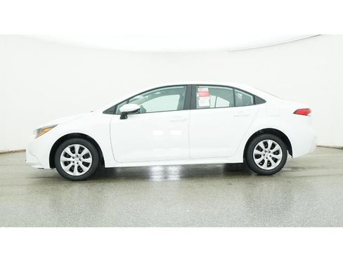 New 2026 Toyota Corolla LE image 19