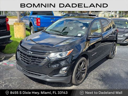 Used 2021 Chevrolet Equinox LT image 2