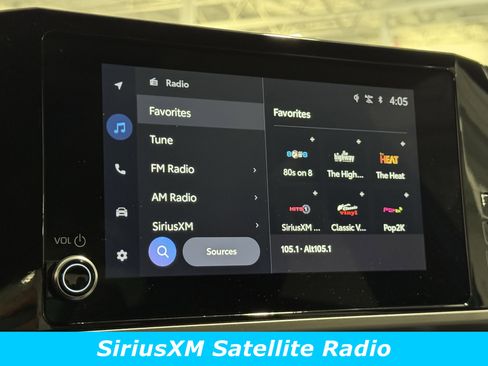 Used 2025 Toyota Camry XSE image 8