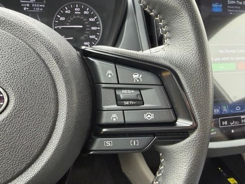 Used 2025 Subaru Forester Premium AWD/4WD image 17