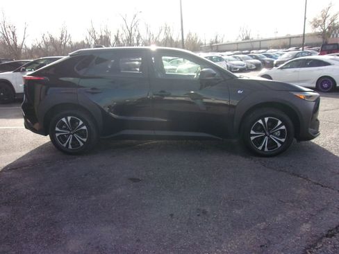 Used 2023 Subaru Solterra AWD image 4