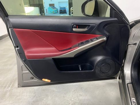 Used 2018 Lexus IS 300 F Sport image 43