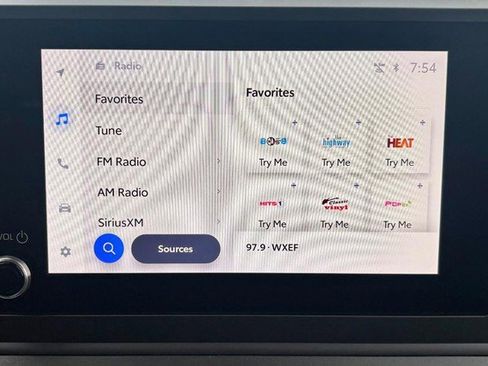 Used 2024 Toyota Tacoma SR image 23