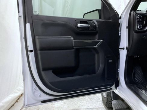 Used 2020 GMC Sierra 1500 AT4 w/ AT4 Premium Package image 9