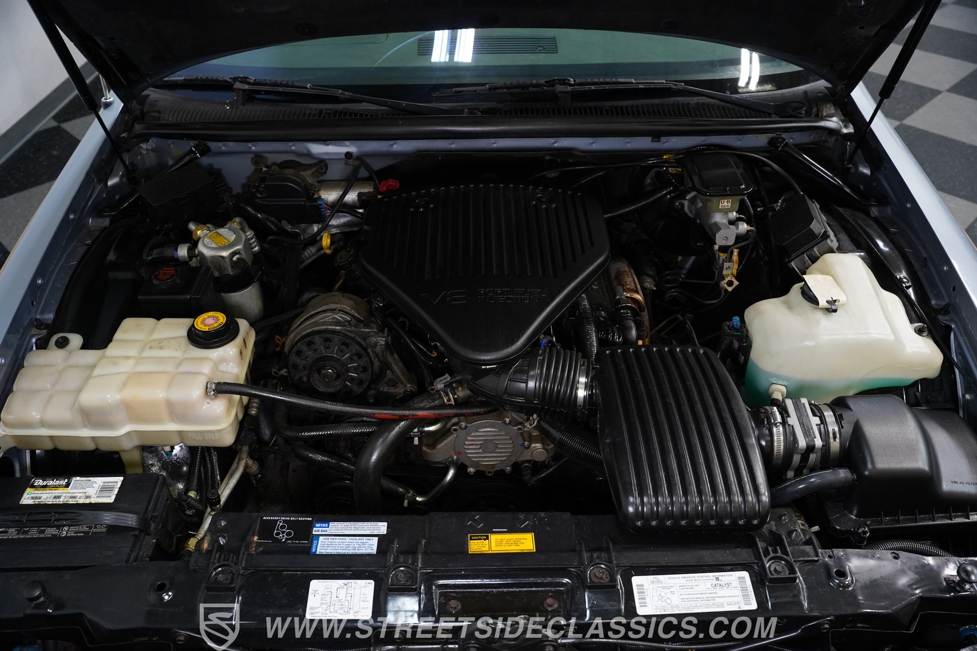 Used 1996 Buick Roadmaster Estate RWD image 3