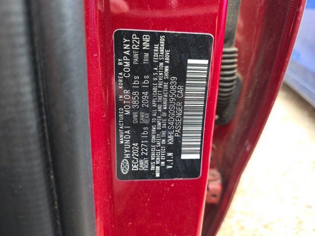 Used 2025 Hyundai Elantra SEL FWD image 21