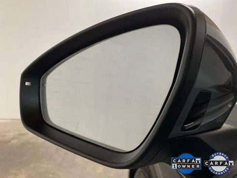 Used 2023 Volkswagen ID.4 Pro S image 90