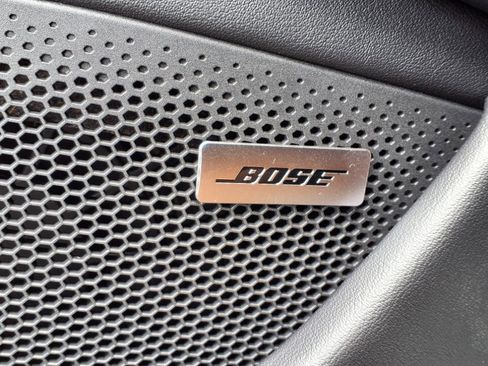 New 2025 Porsche Taycan image 10