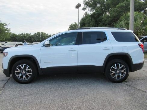 Used 2023 GMC Acadia SLE w/ Driver Convenience Package AWD/4WD image 4