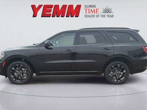 Used 2023 Dodge Durango GT image 5