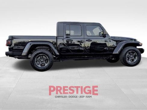 Used 2023 Jeep Gladiator Sport image 7