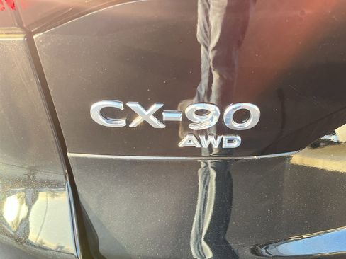 Certified 2025 MAZDA CX-90 3.3 Turbo w/ Preferred Package image 38