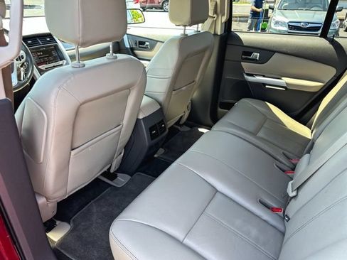 Used 2014 Ford Edge SEL w/ Equipment Group 205A FWD image 21