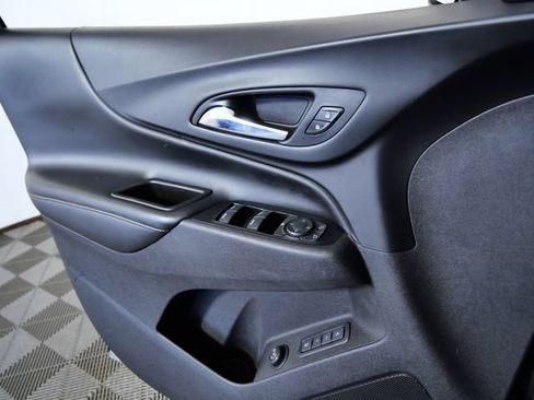 Used 2018 Chevrolet Equinox Premier AWD/4WD image 29