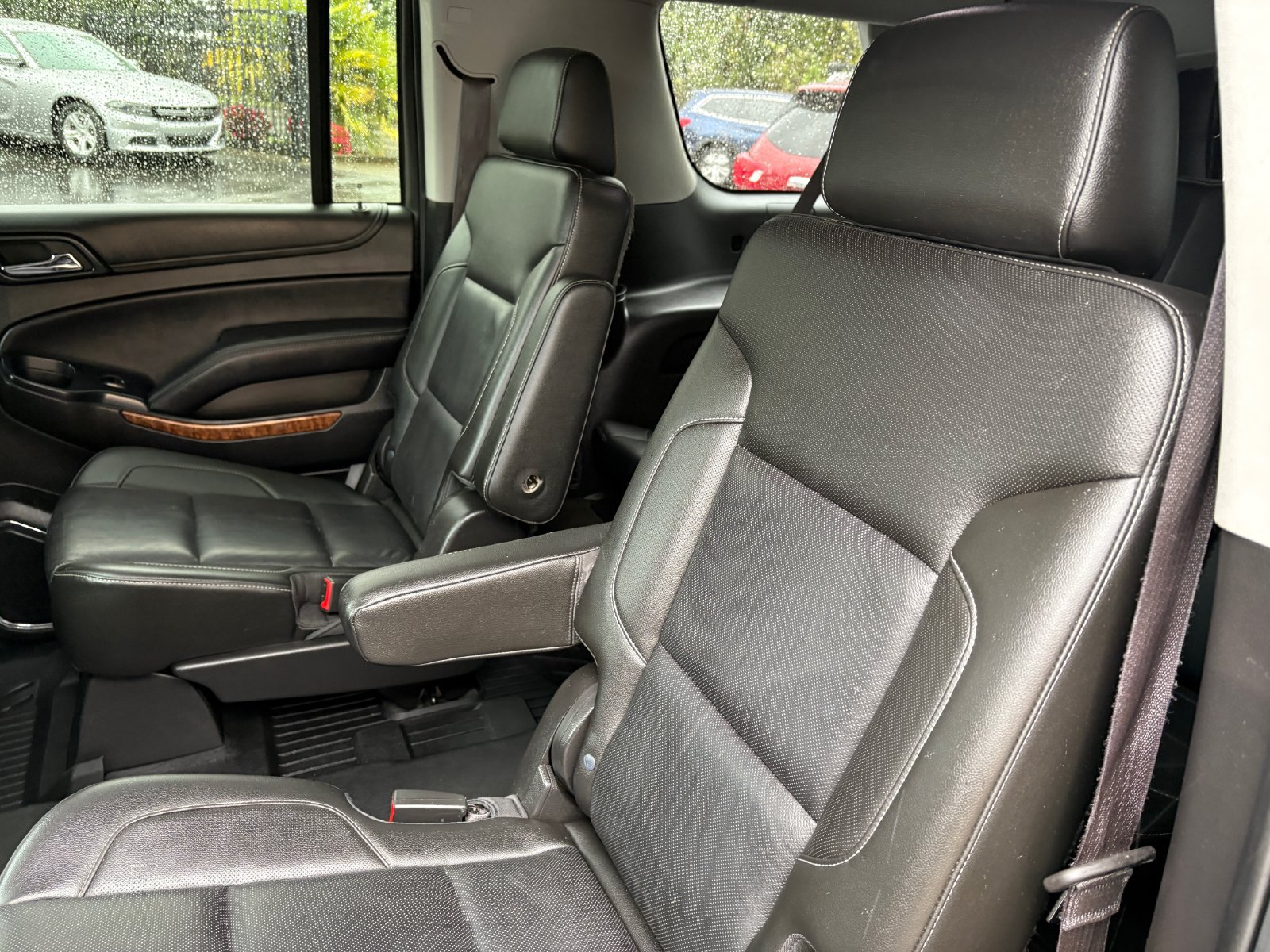 Used 2015 Chevrolet Suburban LTZ AWD/4WD image 19