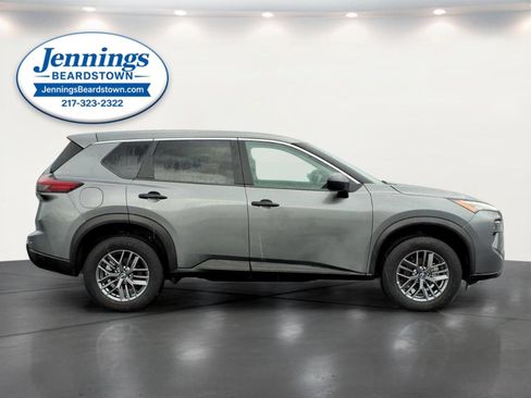 Used 2024 Nissan Rogue S AWD/4WD image 27
