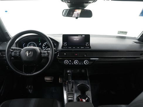 Used 2023 Honda Civic Sport image 13